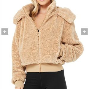Alo yoga foxy Sherpa jacket camel -small